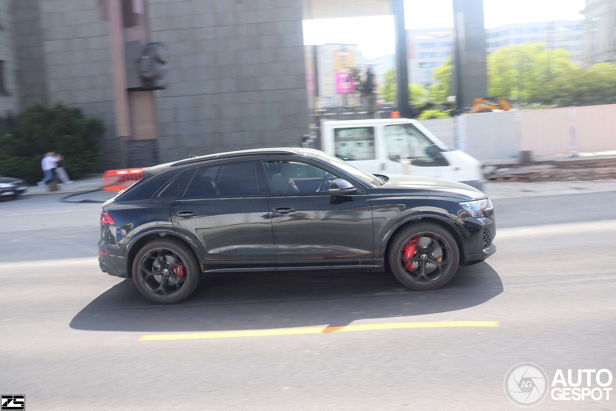Audi RS Q8 2024