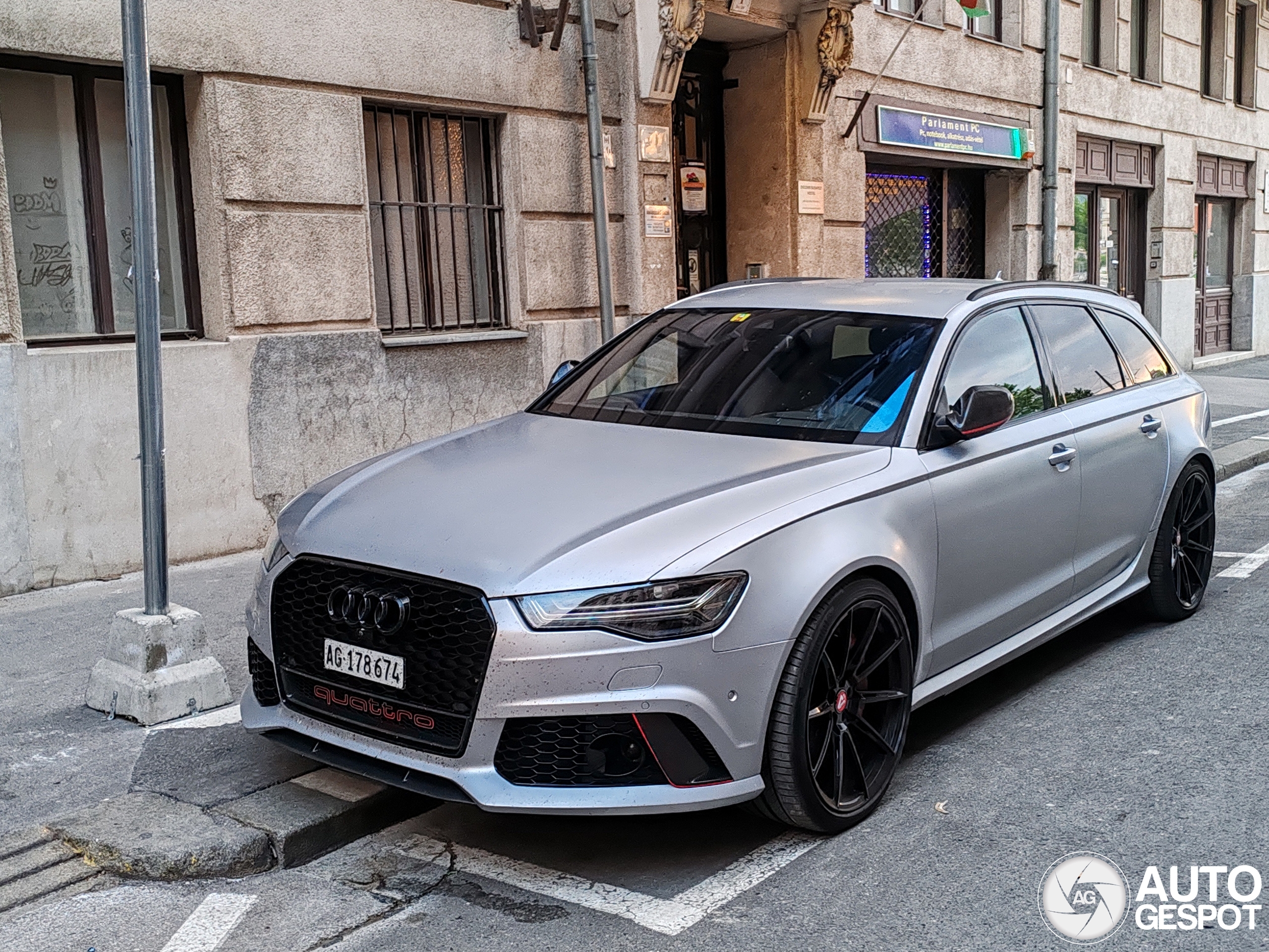Audi RS6 Avant C7 2015