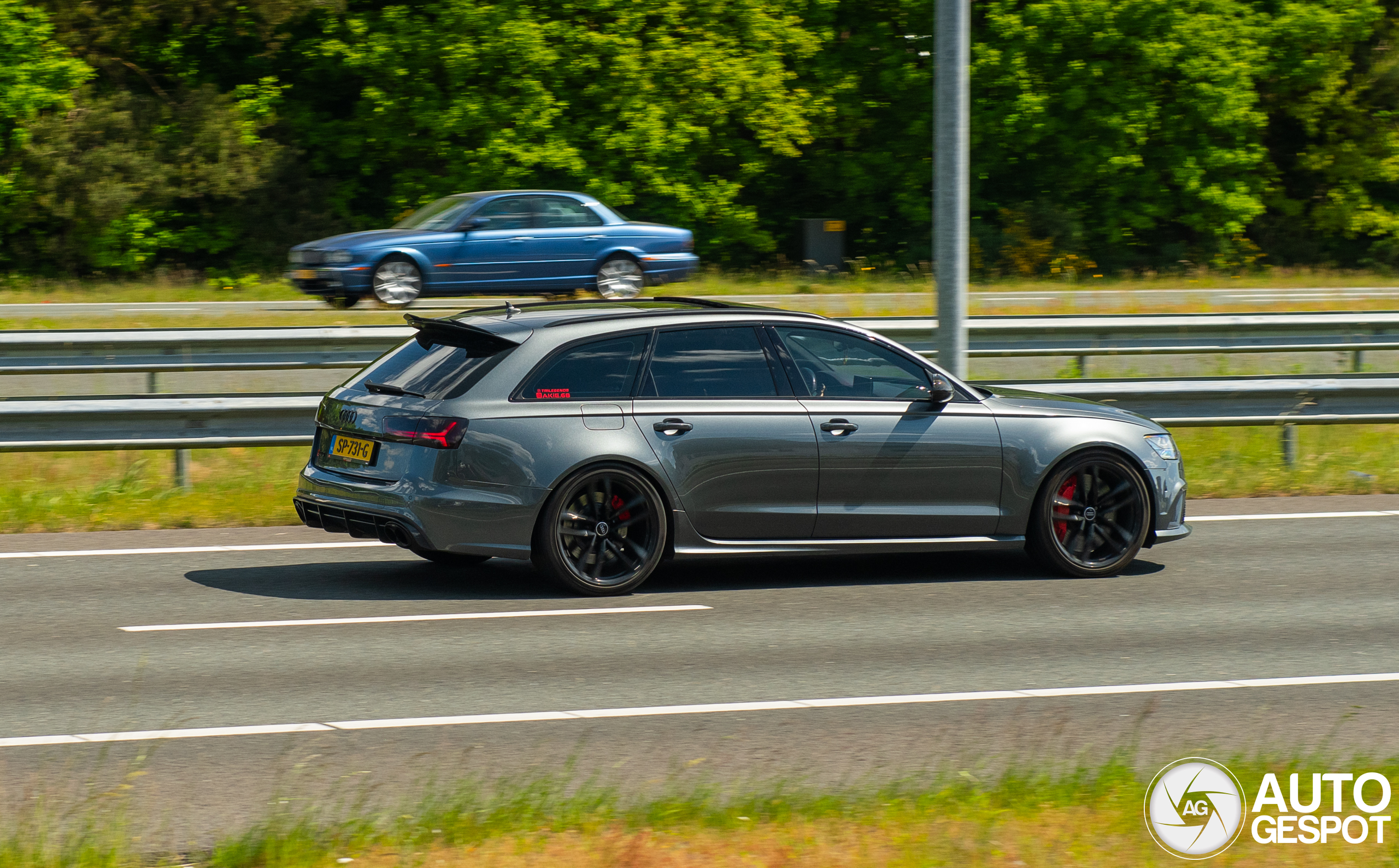 Audi RS6 Avant C7 2015