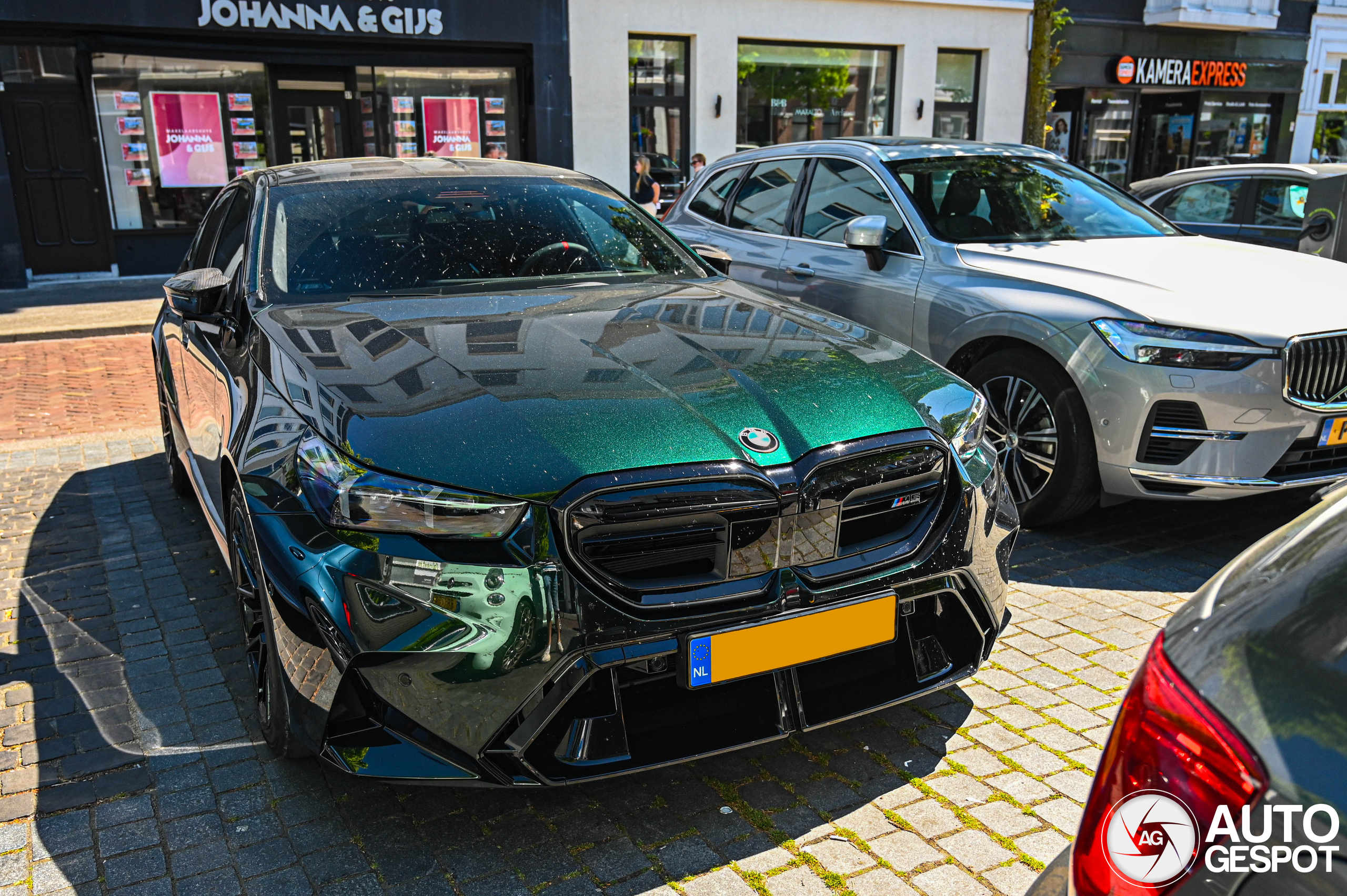 BMW M5 G90