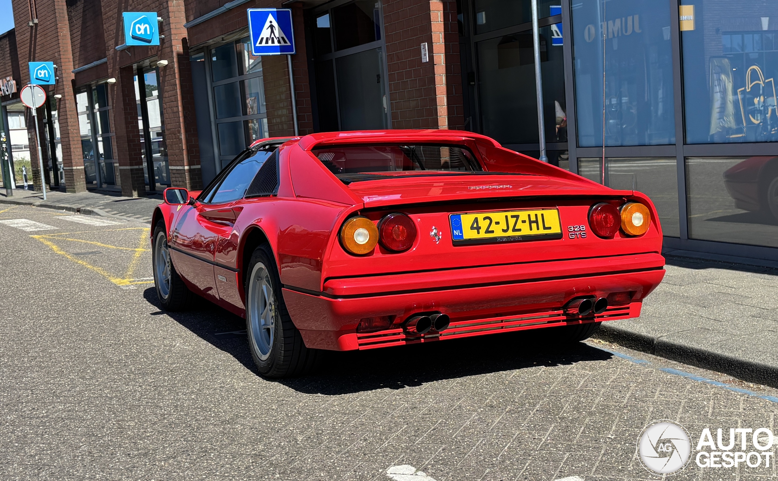 Ferrari 328 GTS