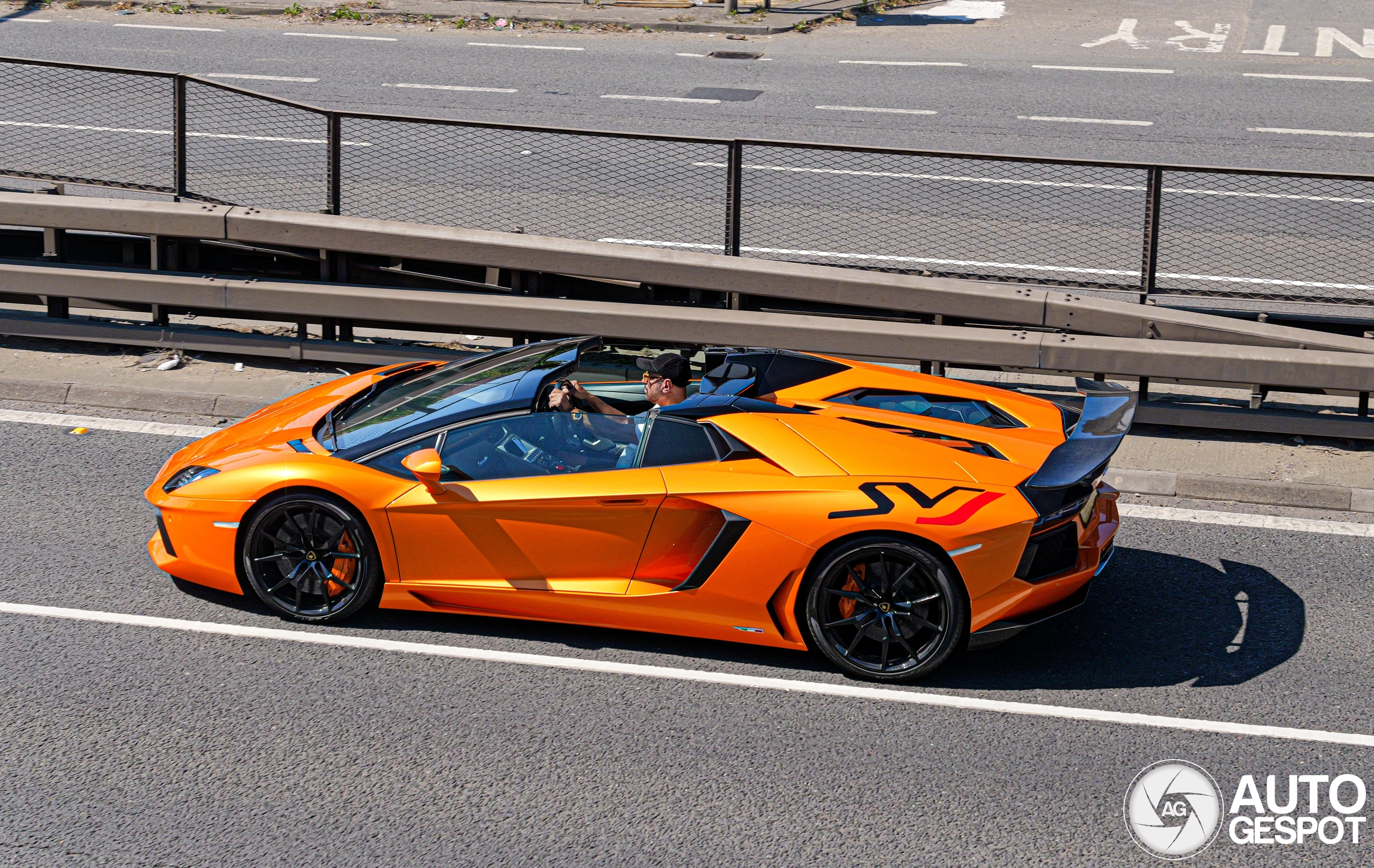 Lamborghini Aventador LP700-4 Roadster
