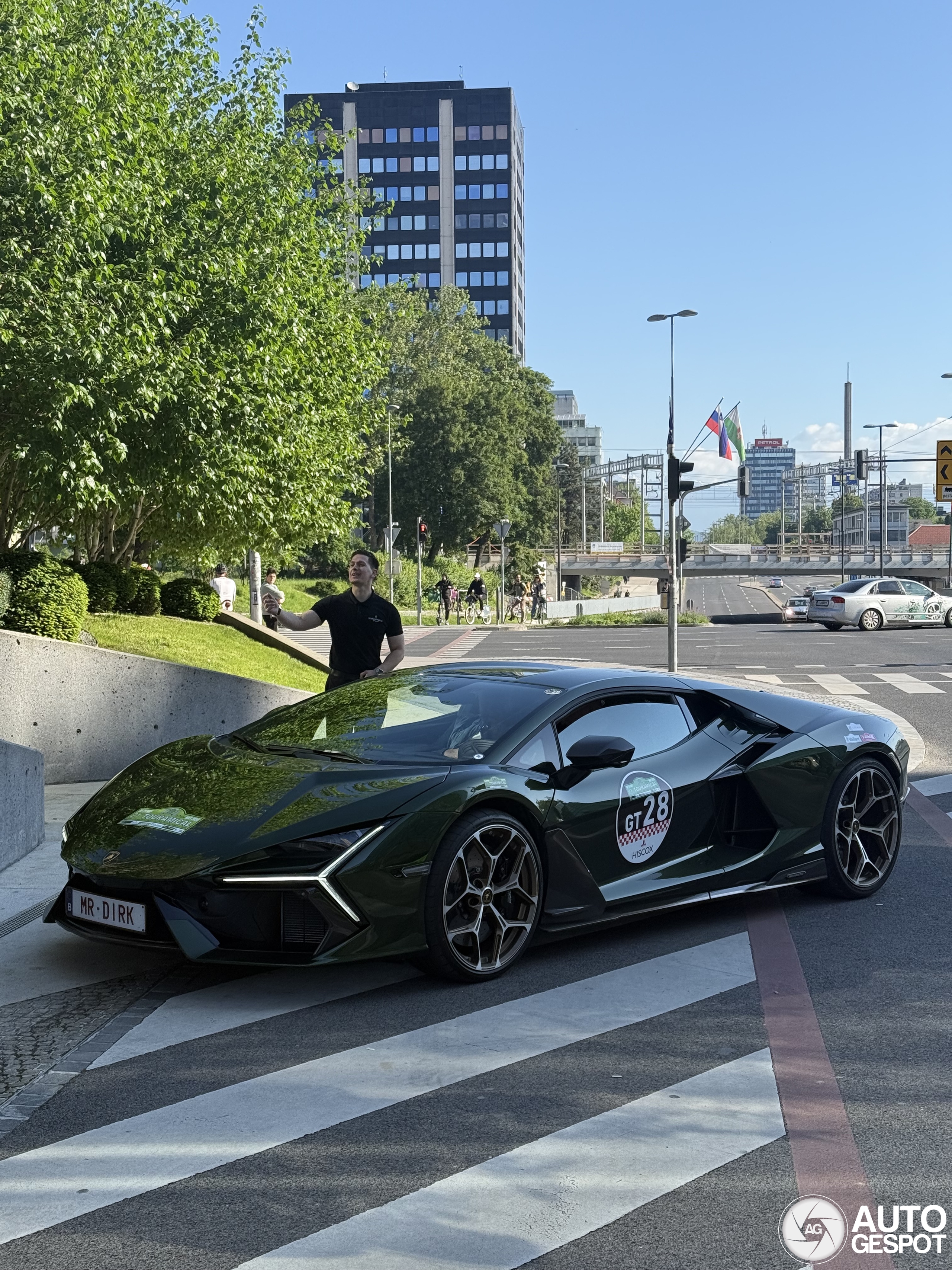 Lamborghini Revuelto