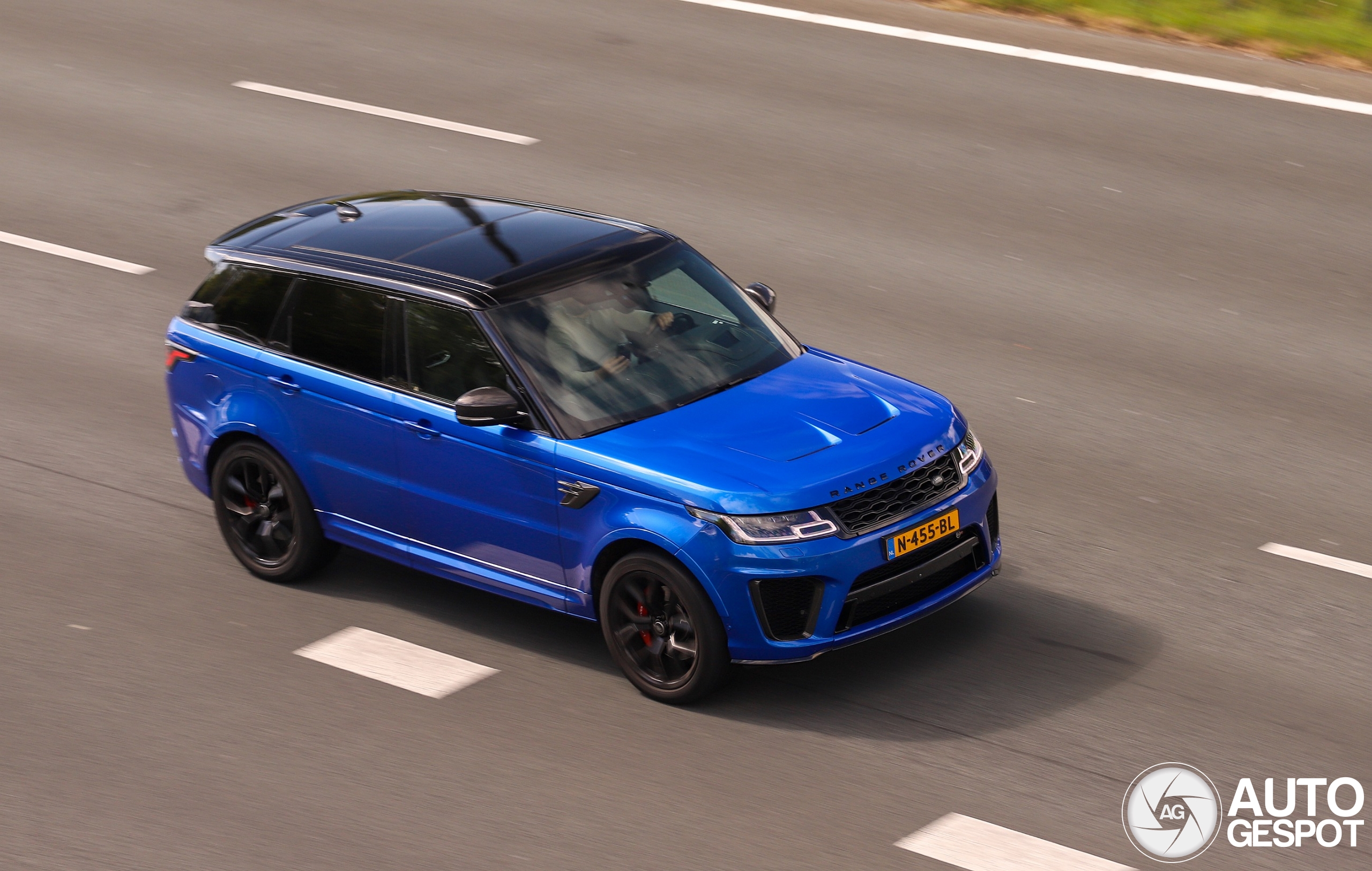 Land Rover Range Rover Sport SVR 2018