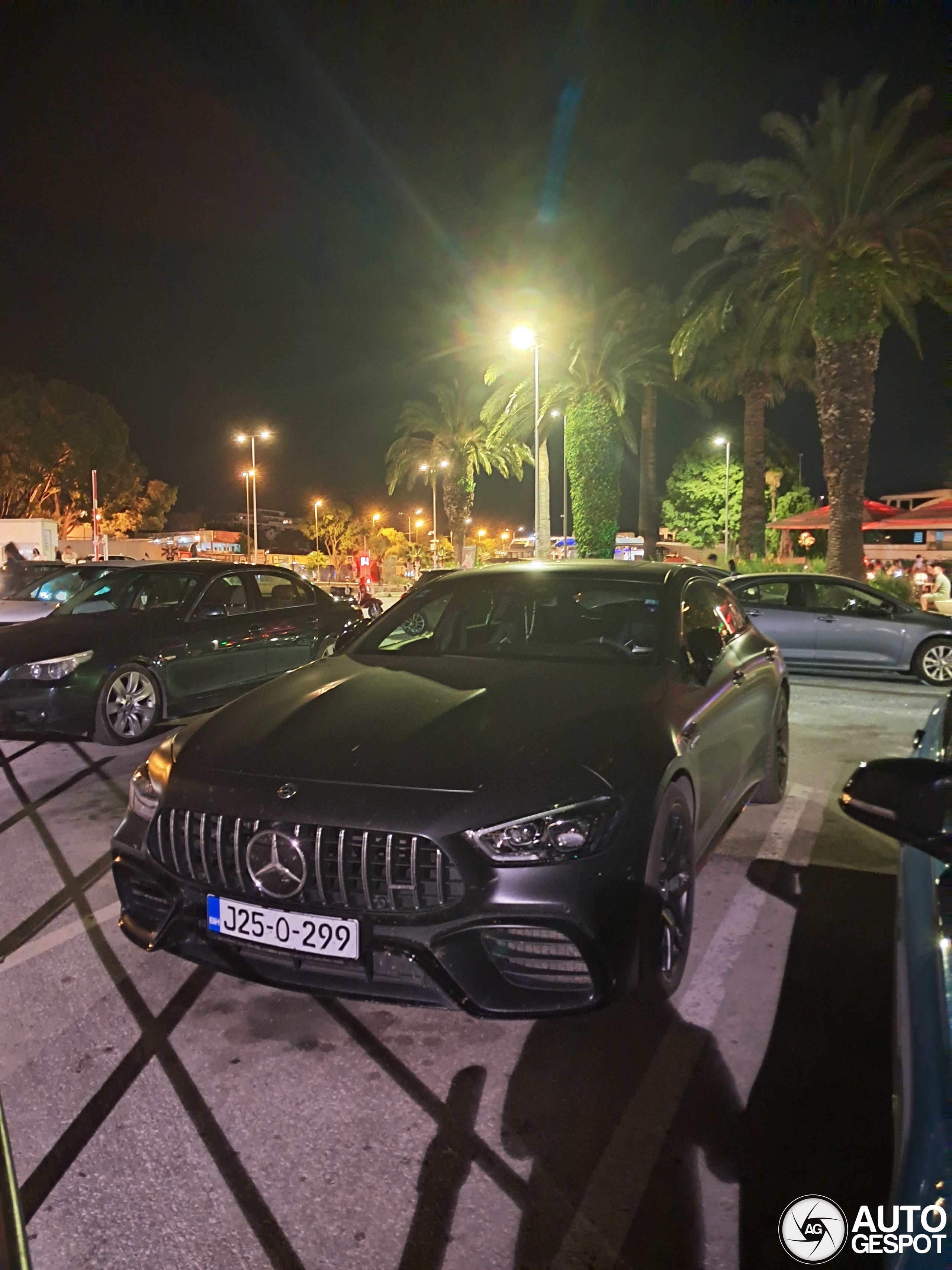 Mercedes-AMG GT 63 S X290