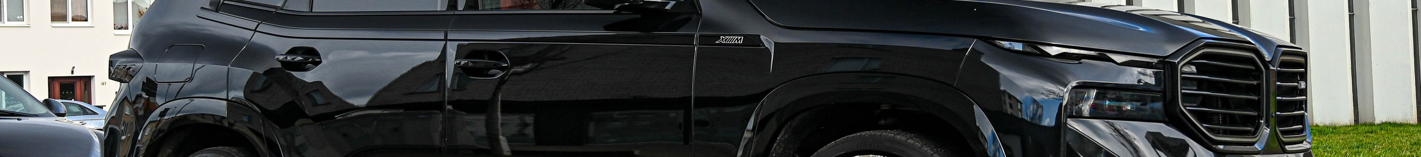 BMW XM G09
