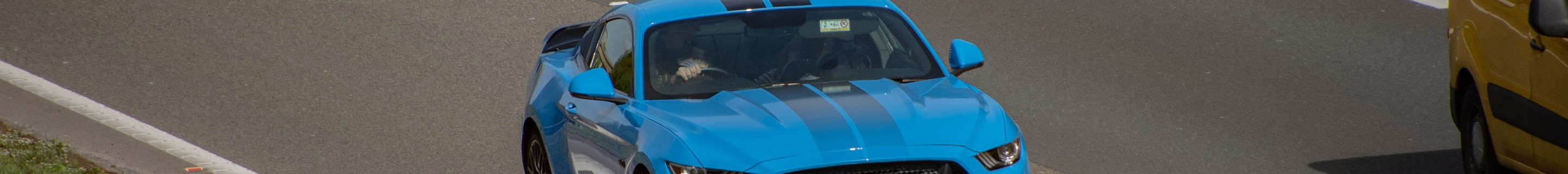 Ford Mustang GT 2015 Blue Edition