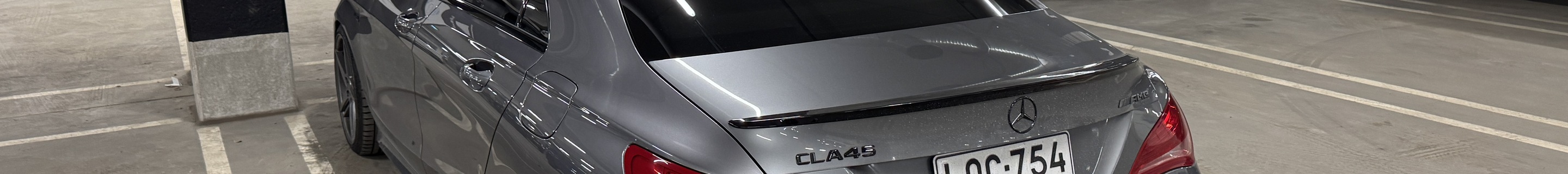 Mercedes-Benz CLA 45 AMG C117