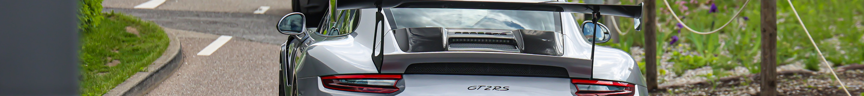 Porsche 991 GT2 RS Weissach Package