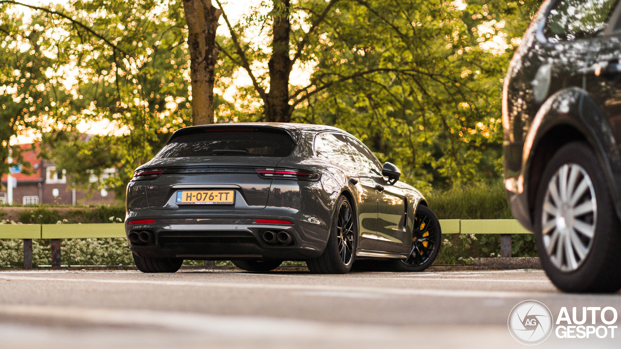 Porsche 971 Panamera Turbo S E-Hybrid Sport Turismo