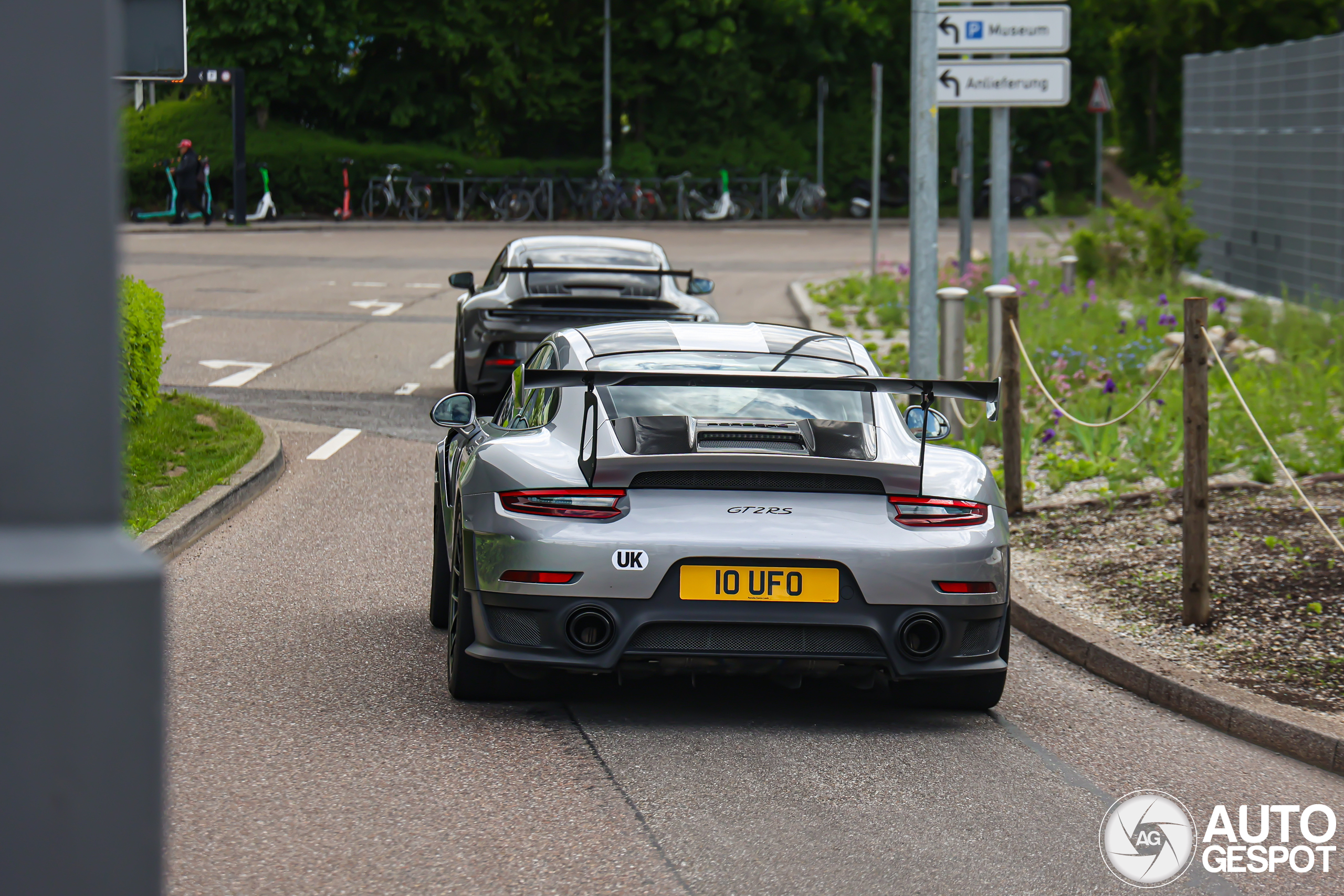 Porsche 991 GT2 RS Weissach Package