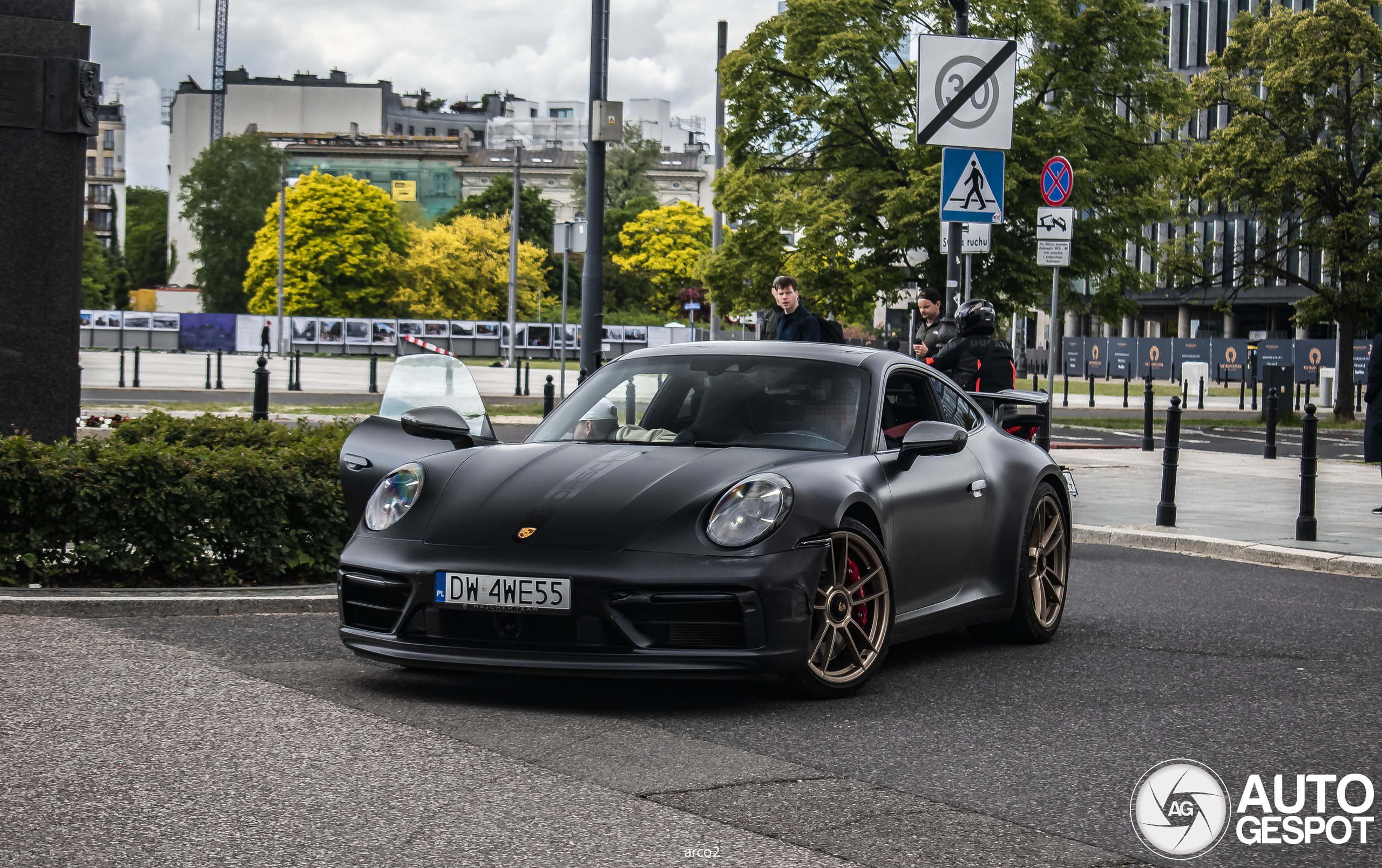 Porsche 992 Carrera GTS