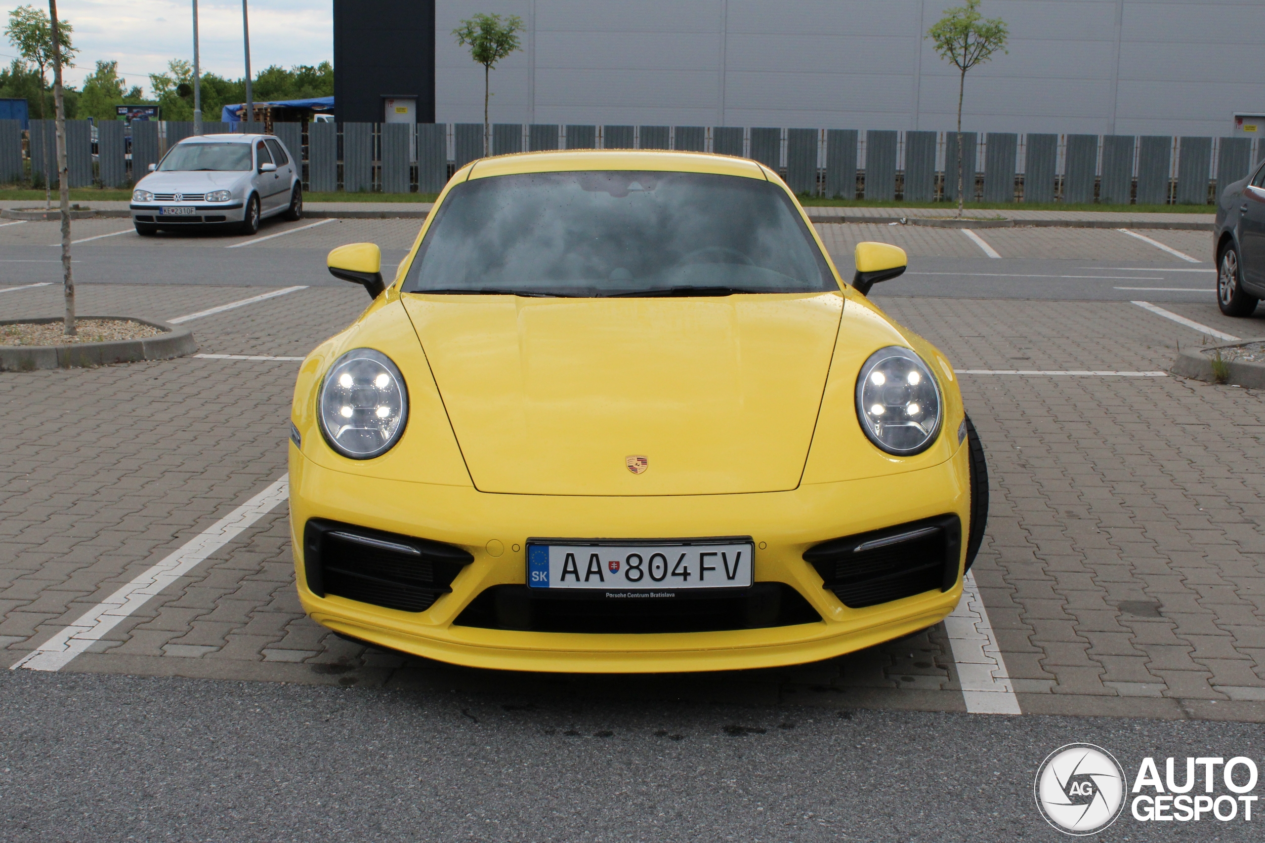 Porsche 992 Carrera GTS