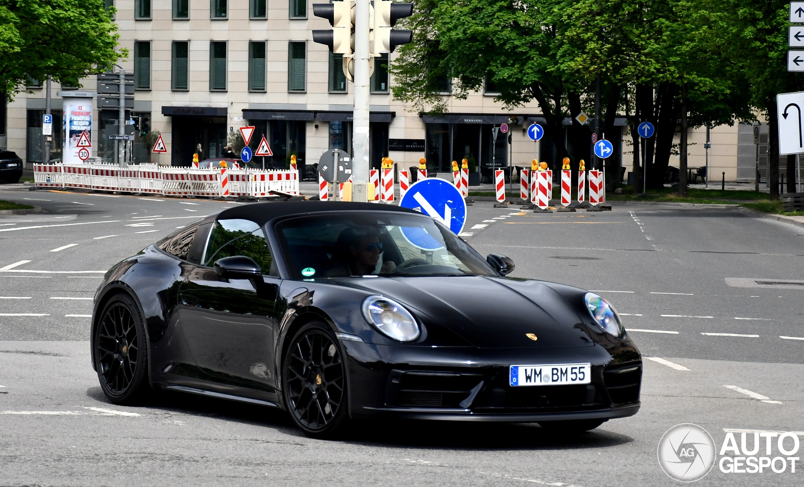 Porsche 992 Targa 4 GTS