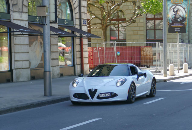 Alfa Romeo 4C Coupé