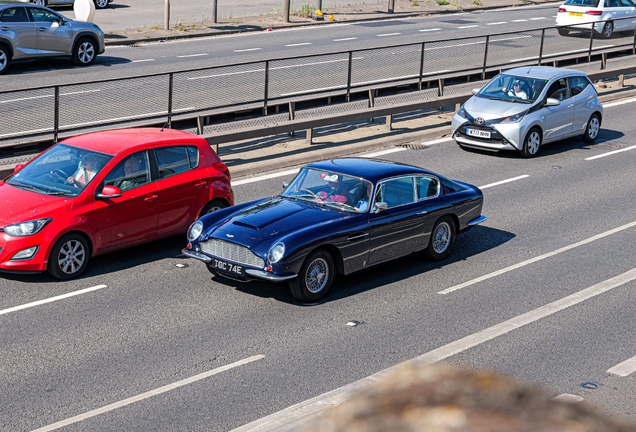 Aston Martin DB6 MKI