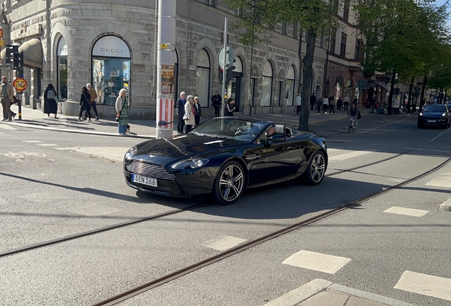 Aston Martin V8 Vantage Roadster