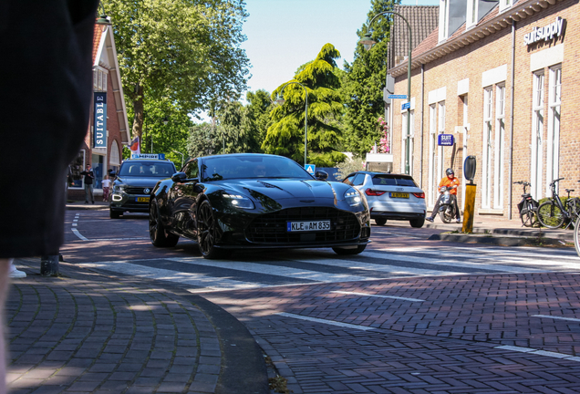 Aston Martin Vanquish 2025
