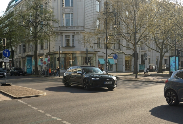 Audi RS6 Avant C8