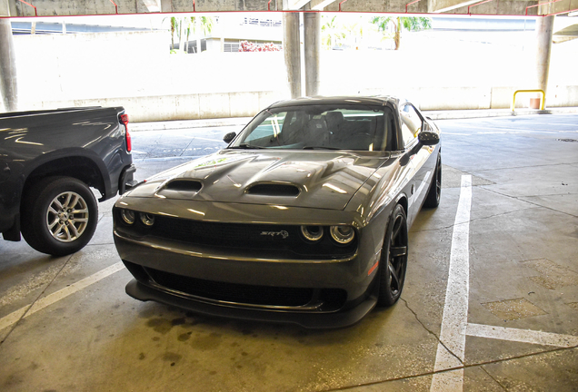 Dodge Challenger SRT Hellcat