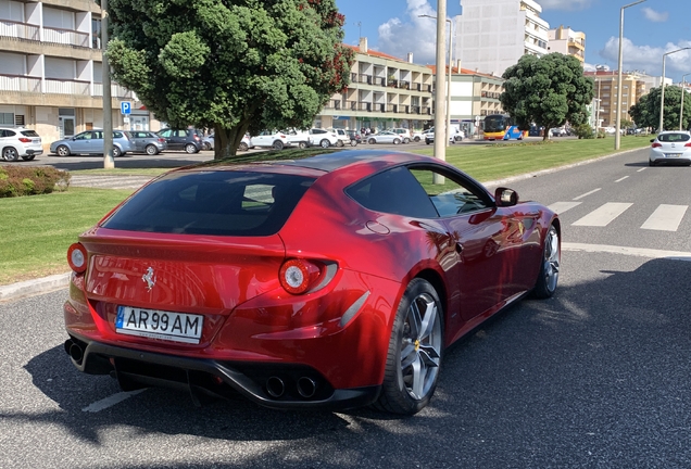 Ferrari FF