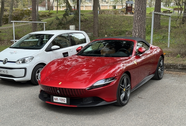 Ferrari Roma Spider