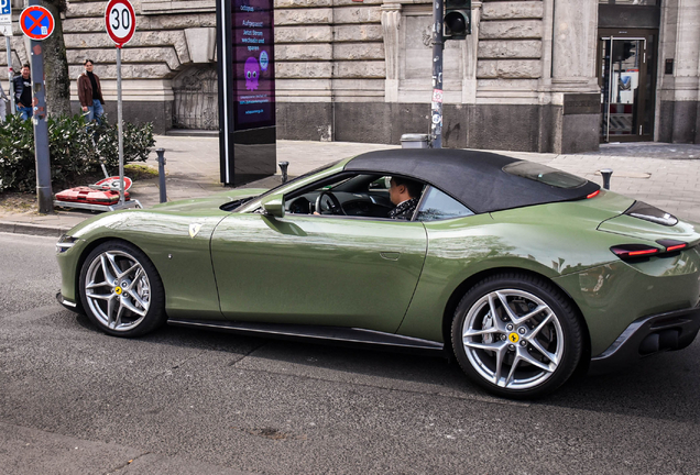 Ferrari Roma Spider
