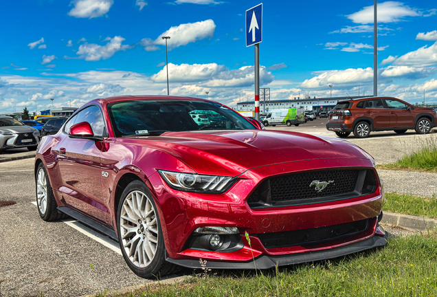 Ford Mustang GT 2015