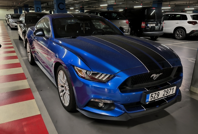 Ford Mustang GT 2015