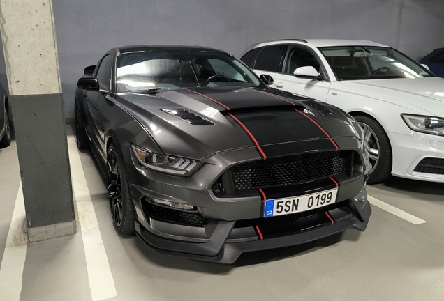 Ford Mustang GT 2015