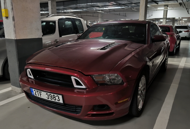 Ford Mustang Roush RS 2013