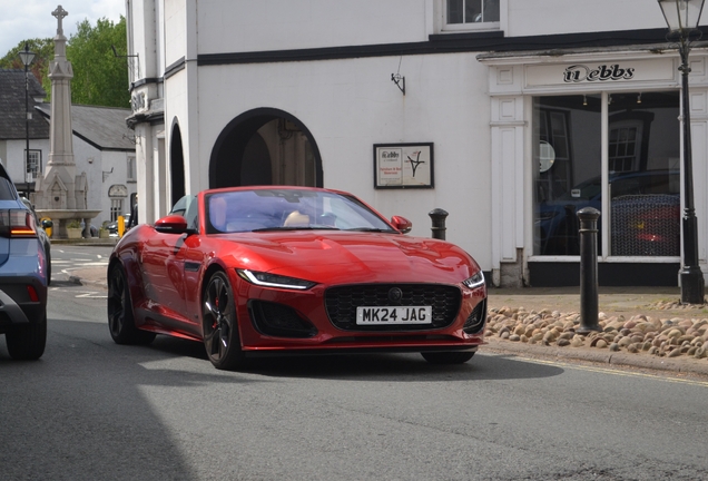 Jaguar F-TYPE P450 75 Convertible