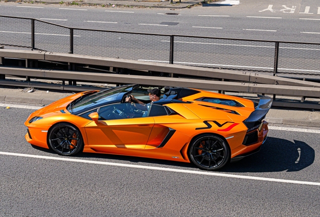 Lamborghini Aventador LP700-4 Roadster