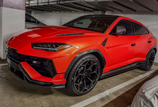 Lamborghini Urus Performante