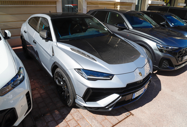 Lamborghini Urus Performante