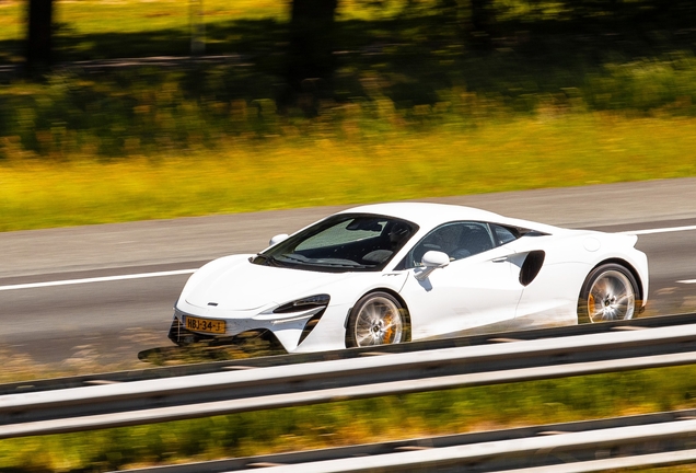 McLaren Artura
