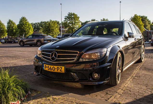 Mercedes-Benz C 63 AMG Estate