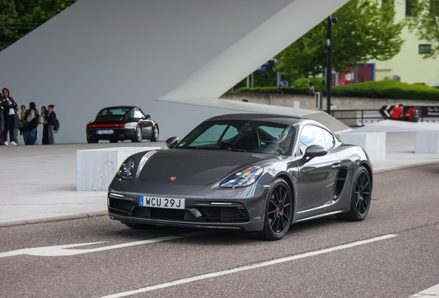 Porsche 718 Cayman GTS 4.0
