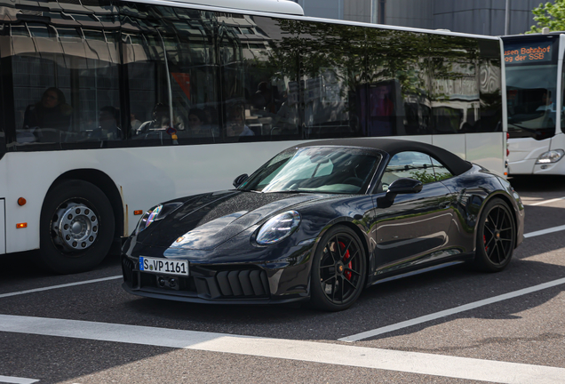 Porsche 992 Carrera 4 GTS Cabriolet MkII