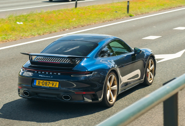 Porsche 992 Carrera S