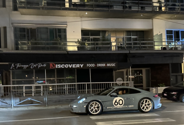 Porsche 992 S/T