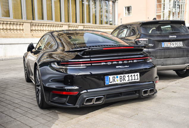 Porsche 992 Turbo