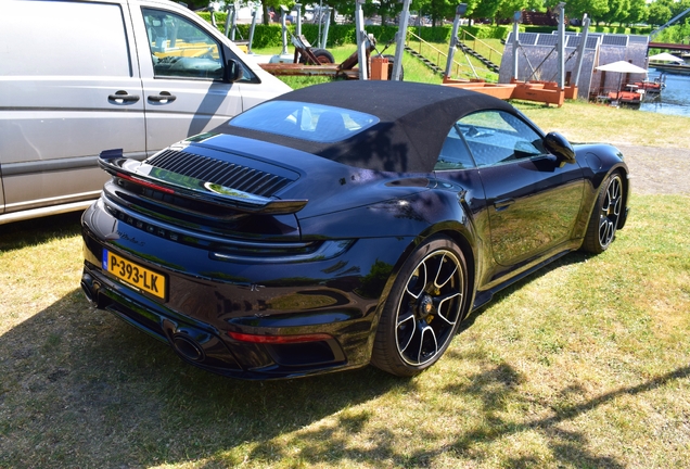 Porsche 992 Turbo S Cabriolet