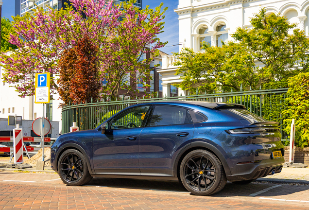 Porsche Cayenne Coupé Turbo E-Hybrid