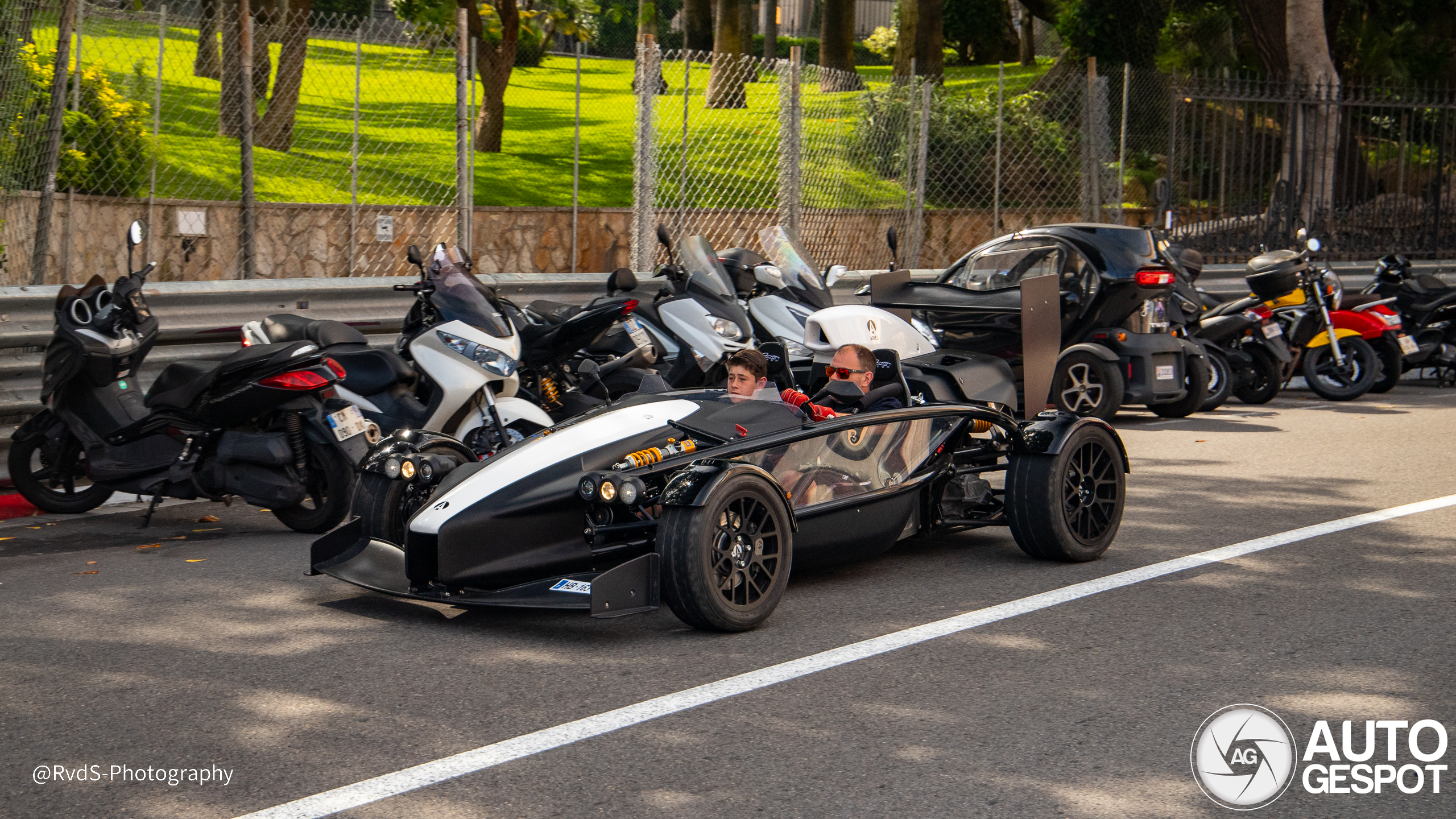 Ariel Atom 4 2019