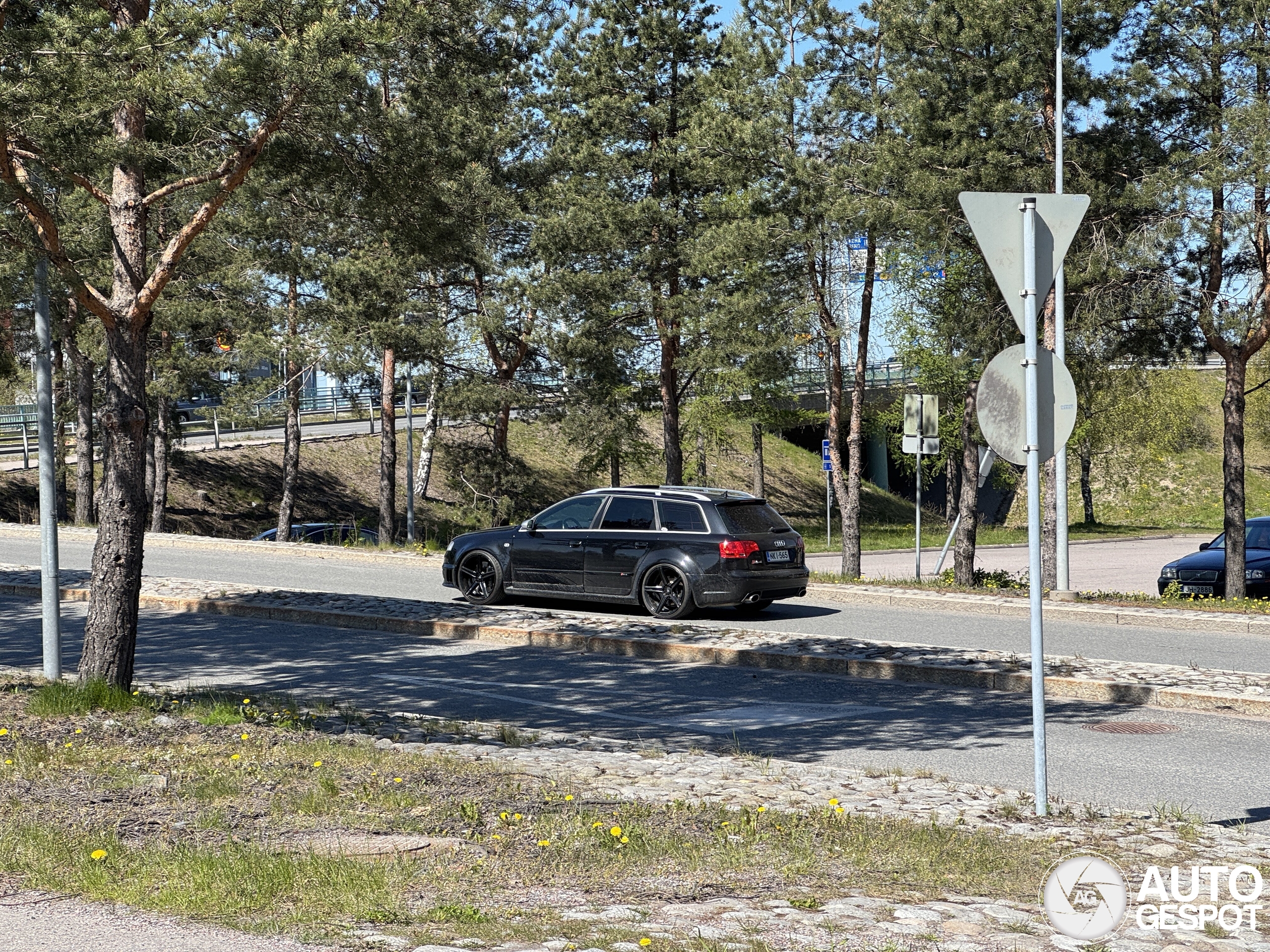 Audi RS4 Avant B7