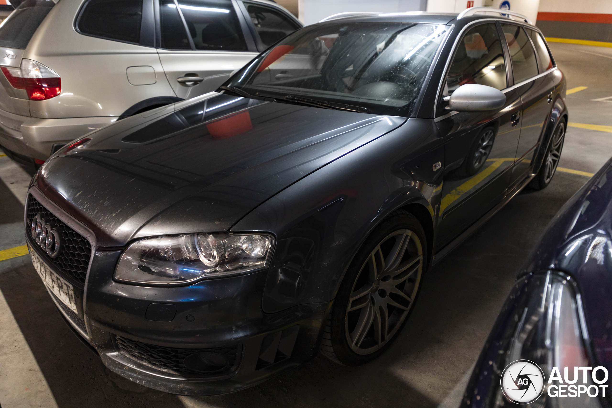 Audi RS4 Avant B7