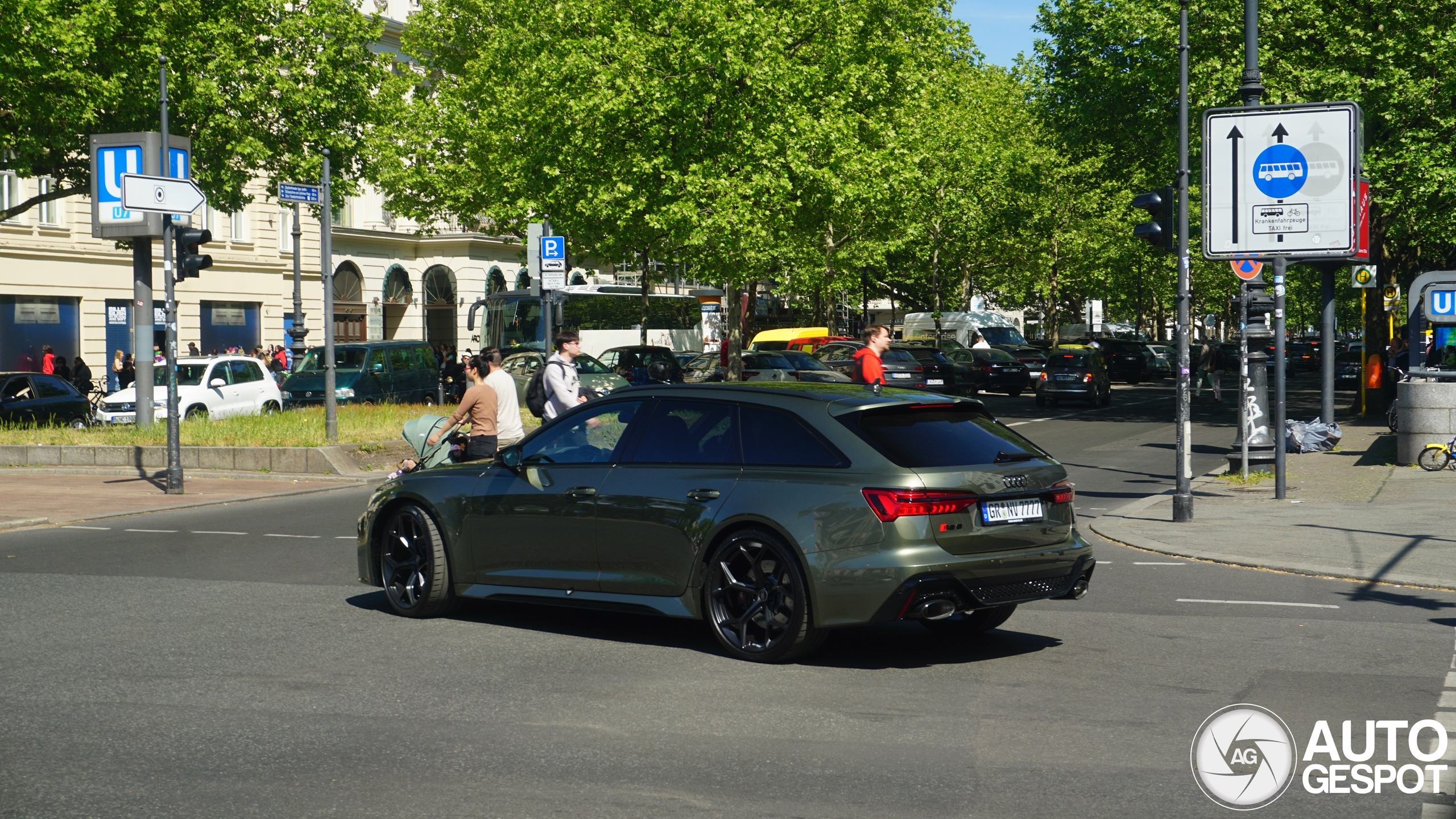 Audi RS6 Avant C8