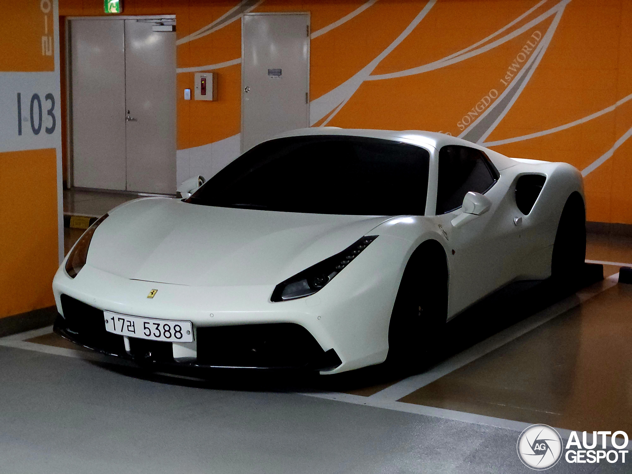 Ferrari 488 Spider