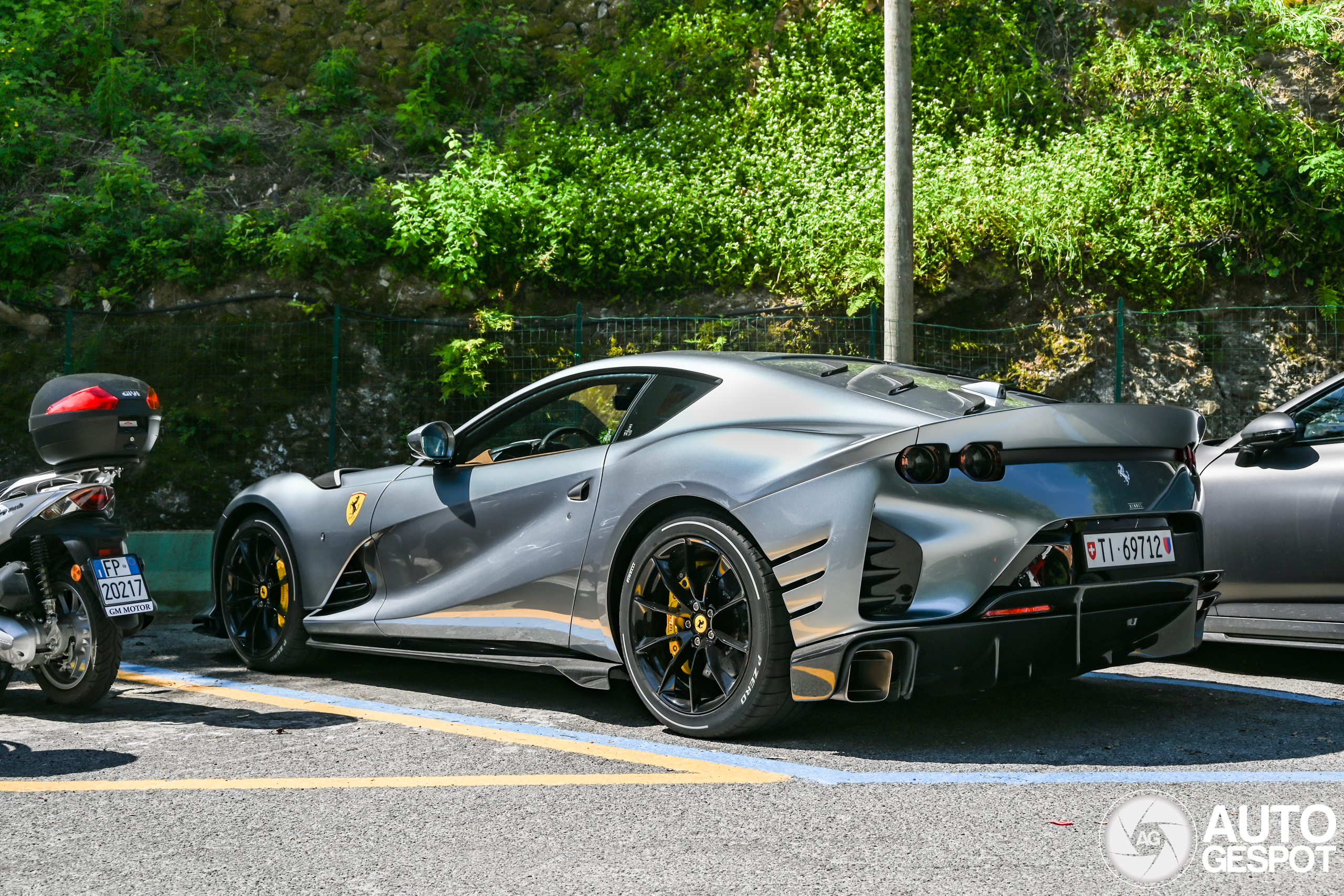 Ferrari 812 Competizione